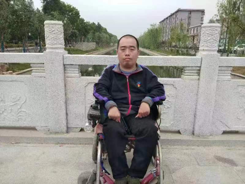 一个残疾人的伟大超越