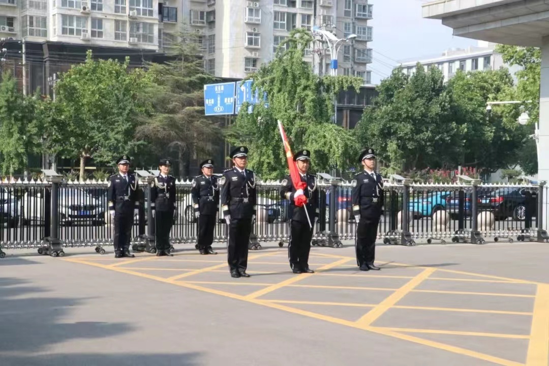 检心向党矢志不渝，薪火相传笃行不怠——永城市人民检察院隆重举行升国旗仪式暨重温入