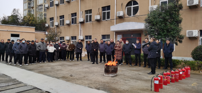 　虞城县完全中学  :开展宿舍管理消防演练 筑牢校园安全防线